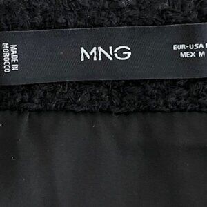 Women’s Ming Black Short Skirt, Size M – Chic and Versatile, Good Condition.